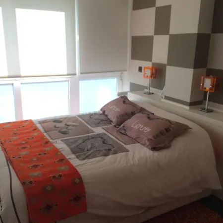 Primera Linea Playa Apartamento Laredo